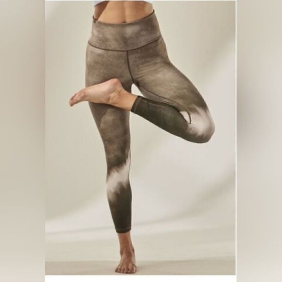 Athleta Pants - Athleta Elation Tight  Watercolor Neutral Leggings Xs